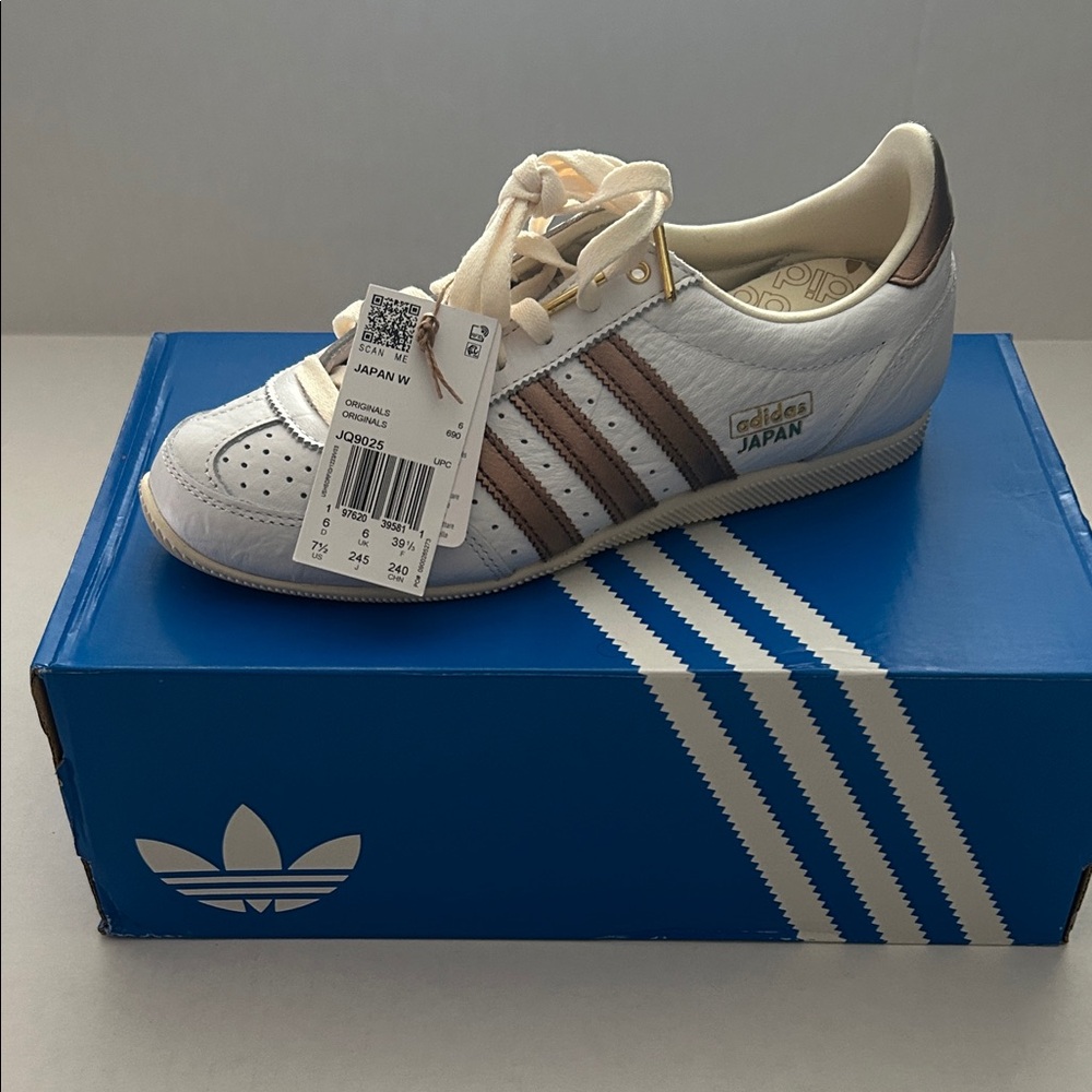 Adidas Originals Japan – Women’s Size - 7.5